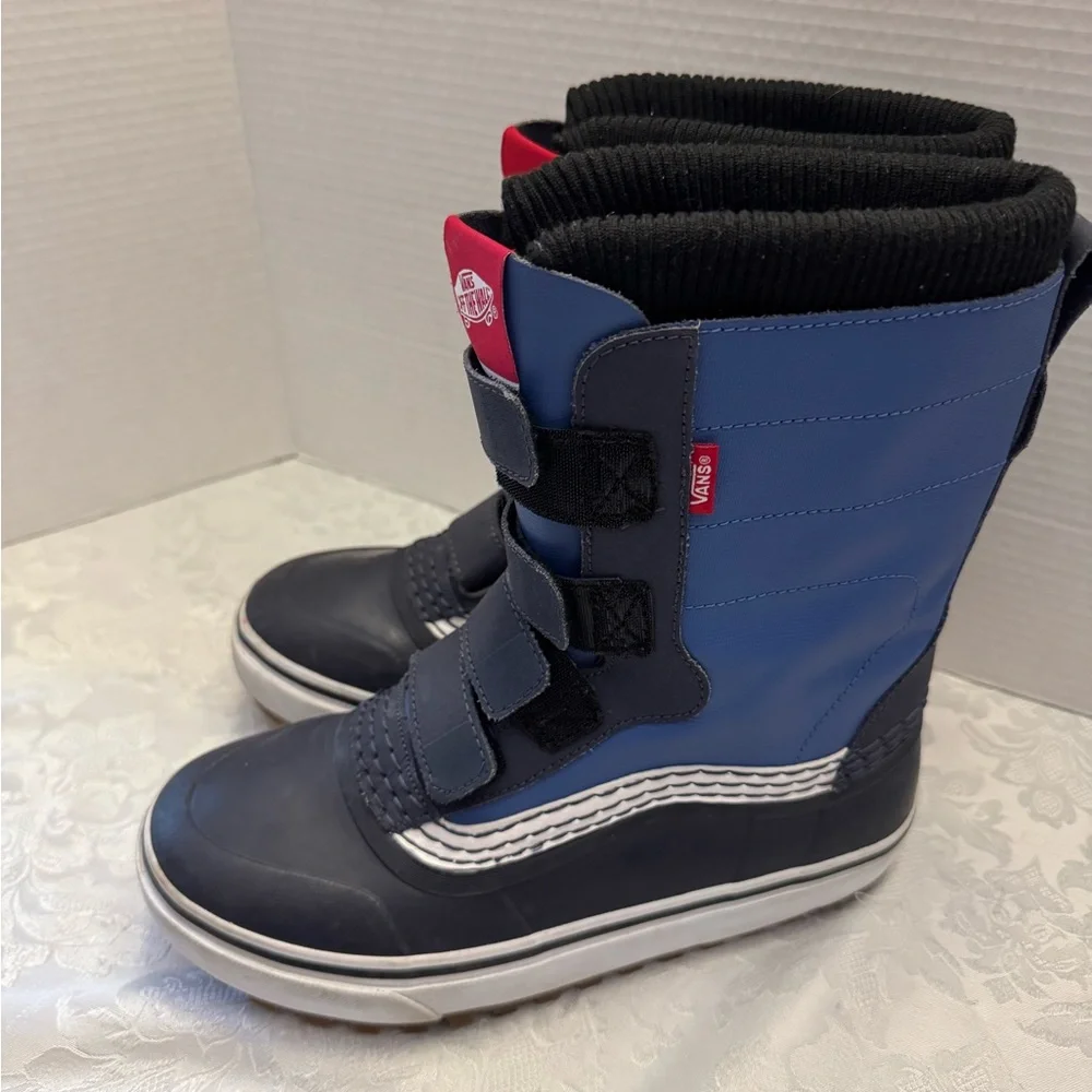 Vans Men’s‎ 7.5M Standard V MTE Winter Boot Blue Black Waterproof Heavy Duty